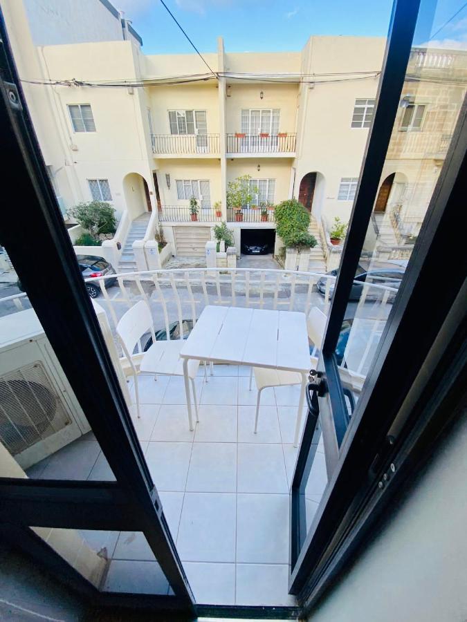 Swieqi 2 Bedroom - First Floor Apartment Is-Swieqi ภายนอก รูปภาพ